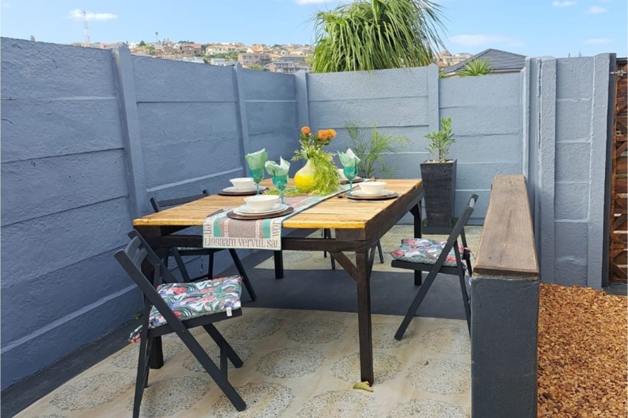 To Let 2 Bedroom Property for Rent in Dana Bay Western Cape
